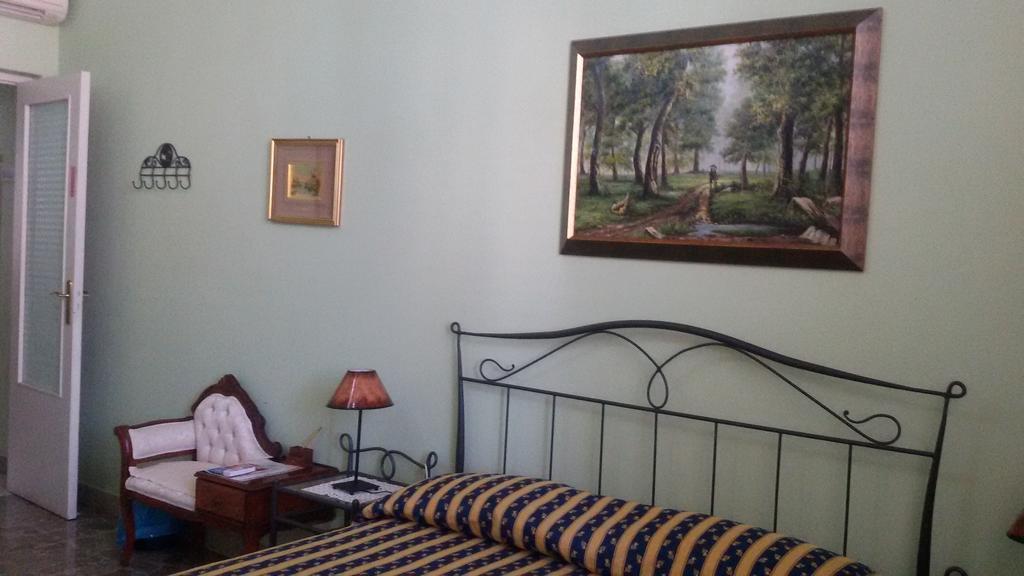 Aci B&B อาชิเรอาเล ภายนอก รูปภาพ