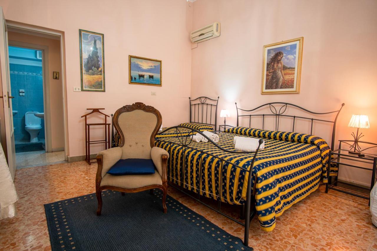 Aci B&B อาชิเรอาเล ภายนอก รูปภาพ